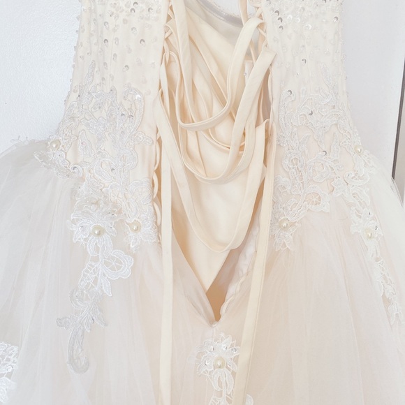 STUNNING IVORY TULLE LACE CORSET PEARL FLORAL TULLE BALLGOWN WEDDING DRESS SZ 6 - Picture 8 of 16